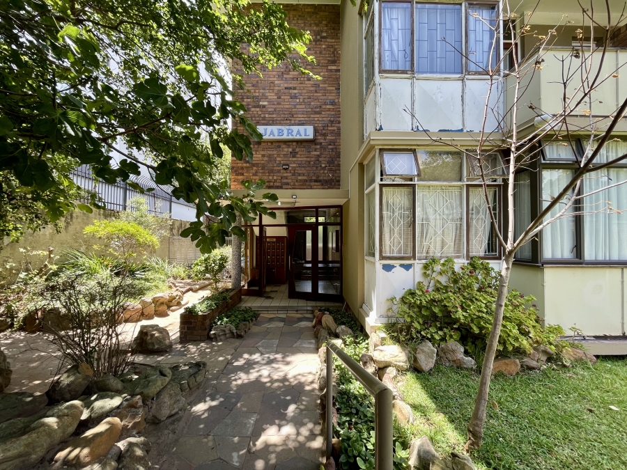 1 Bedroom Property for Sale in Rosebank Western Cape